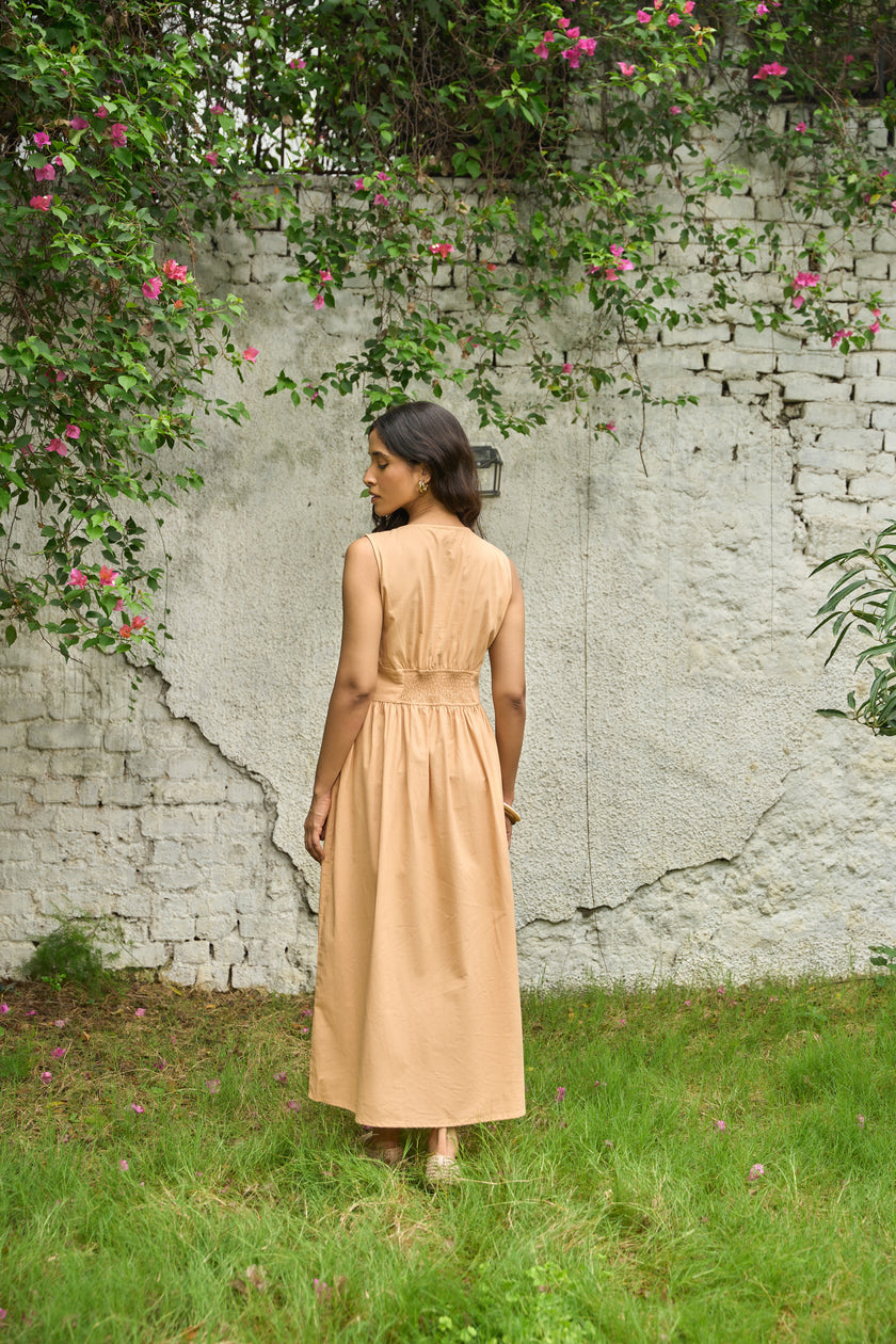 POMO CLAY – 20s POPLIN MAXI DRESS (NATURALLY DYED)