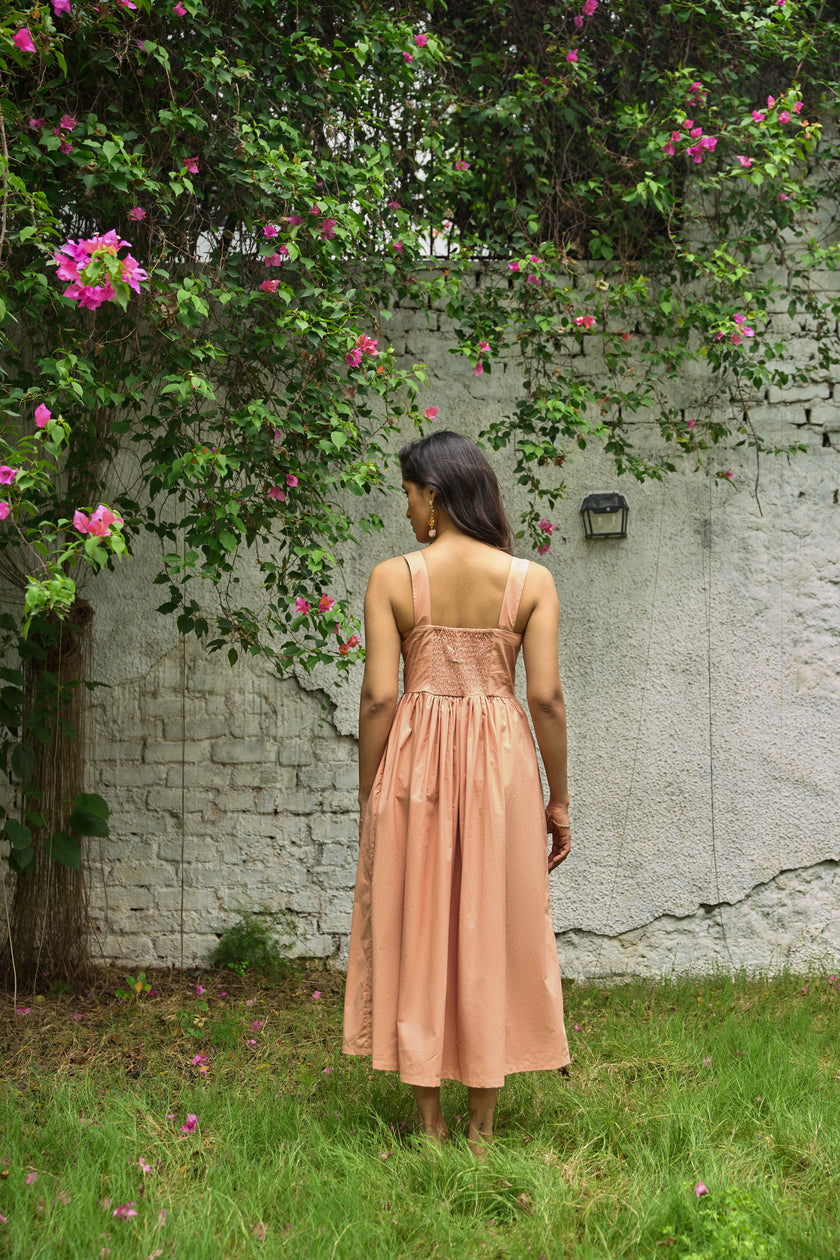 PEACH PEARL NATURALLY DYED MIDI DRESS