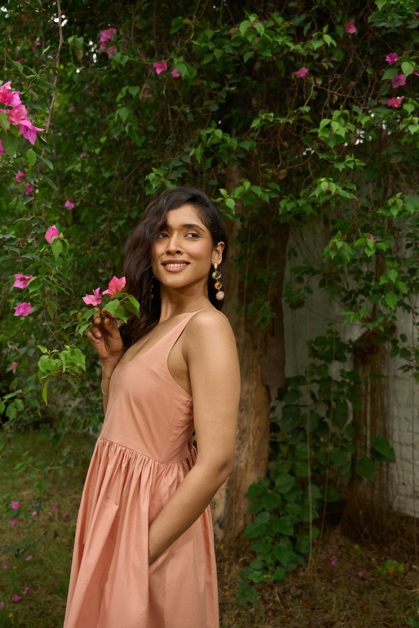 PEACH PEARL NATURALLY DYED MIDI DRESS